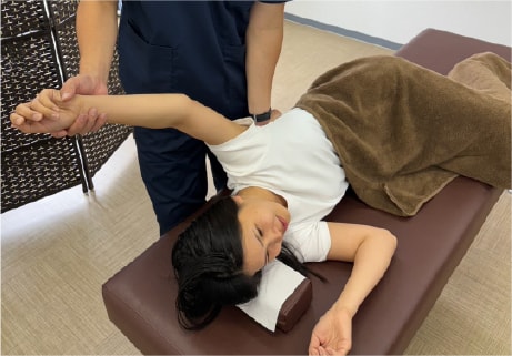 理由4 働き世代に多い腰痛・肩こりもお任せ！